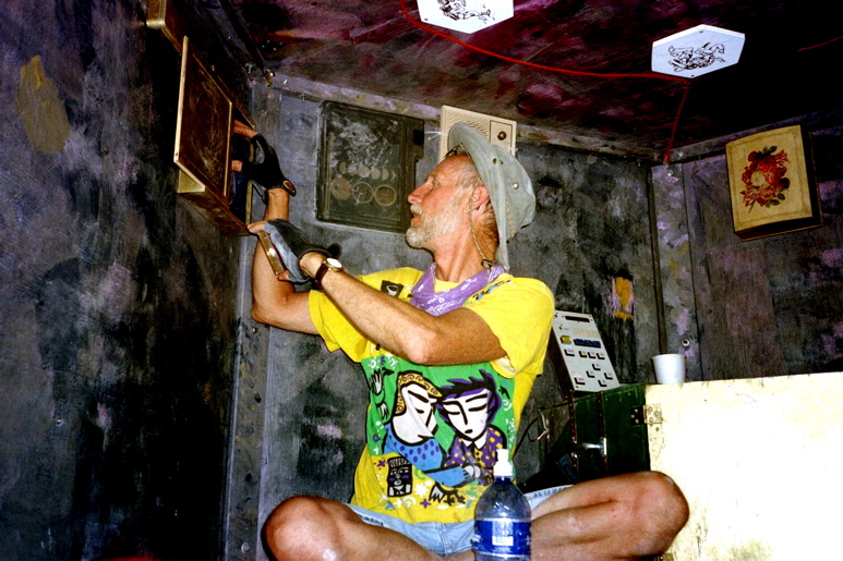 IMG025